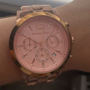 PINK MICHAEL KORS WATCH